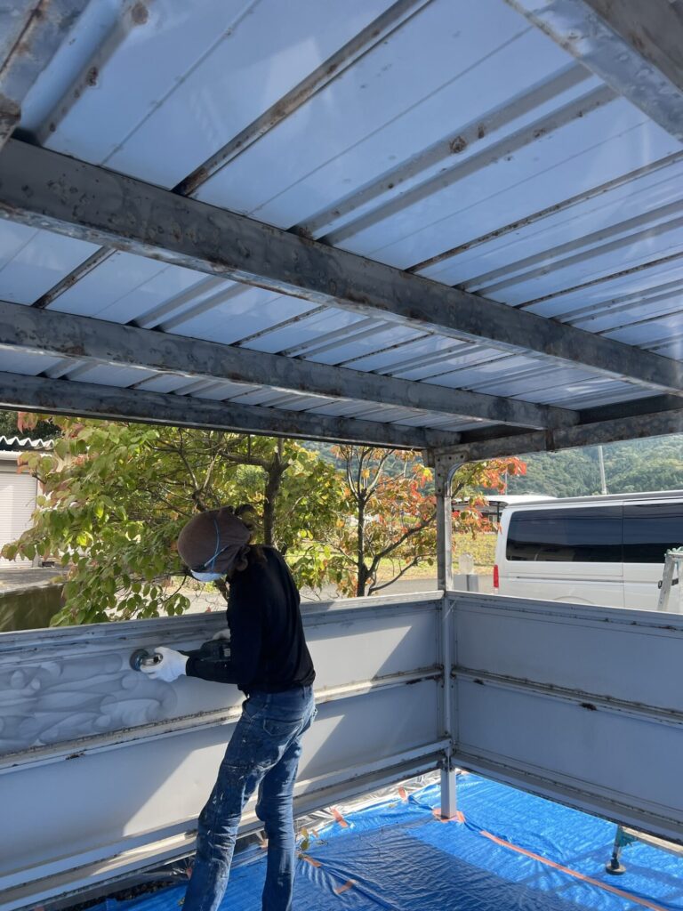 【敦賀市】塗装でしっかりメンテナンス！買い替えなくても長持ちする自転車小屋再生工事