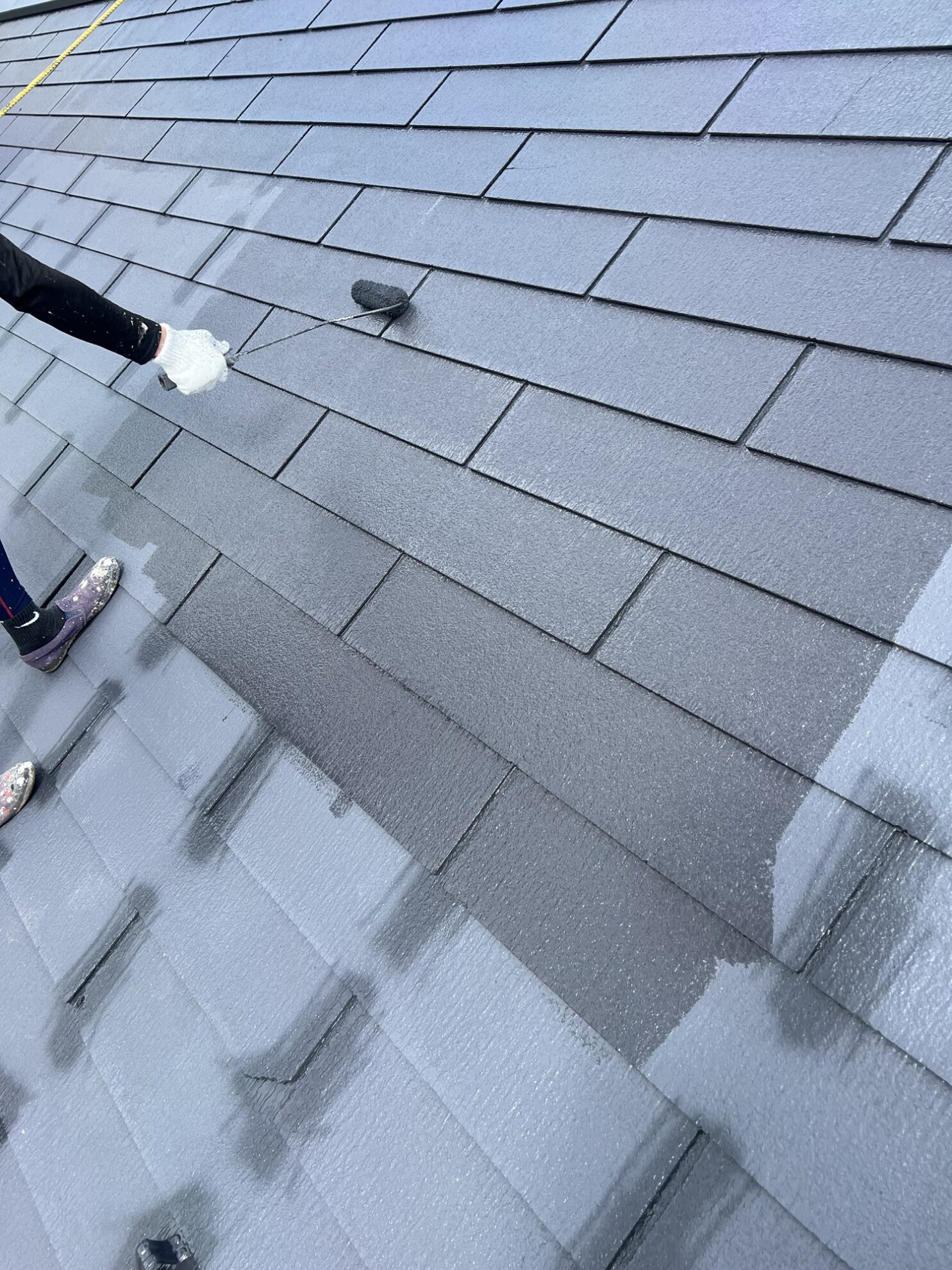 小浜市 屋根 上塗り塗装 施工中