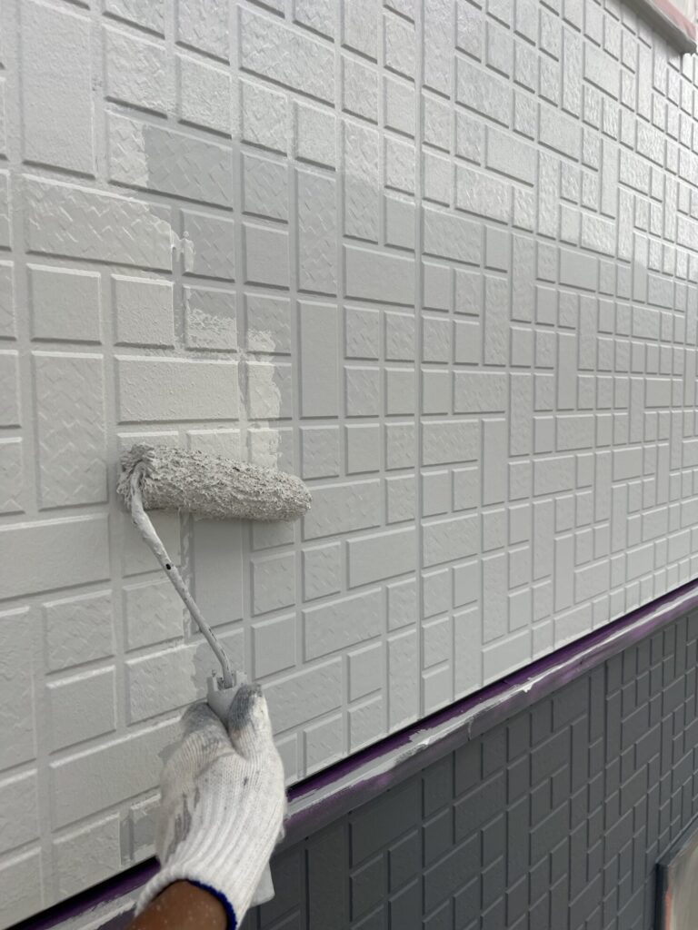 【小浜市アパート外壁・屋根塗装 完結編】白×グレーのモノトーン仕上げで資産価値を高める外観へ