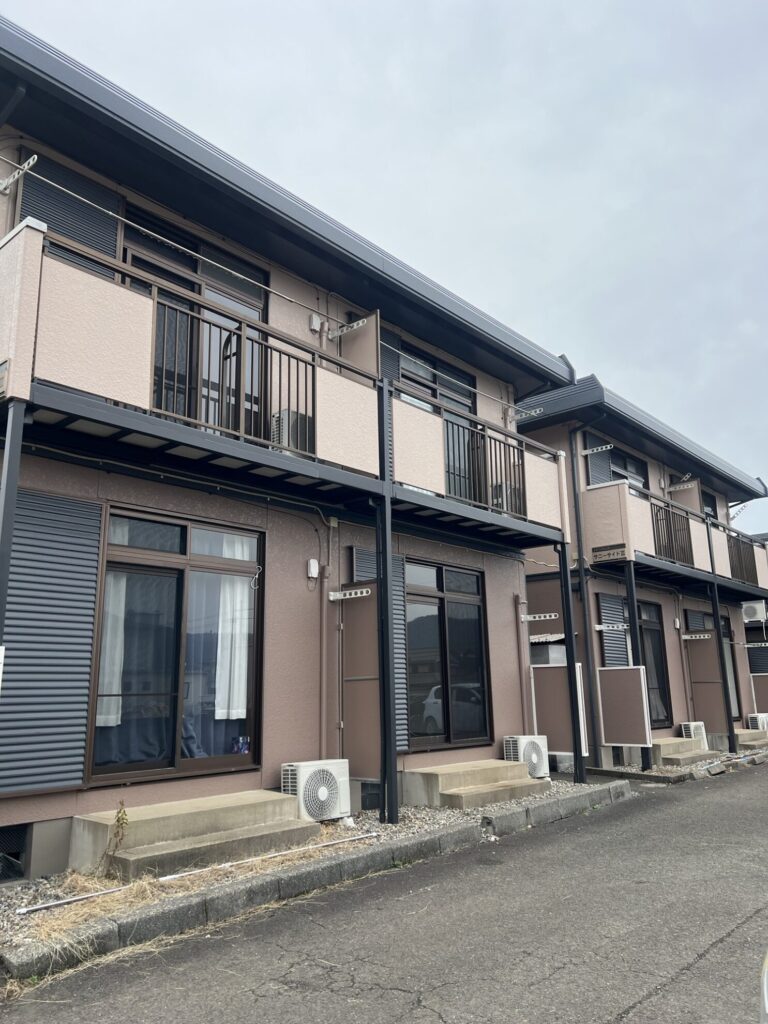 小浜市のアパート外壁塗装後のアフターフォロー｜5年前に施工した建物の点検に伺いました